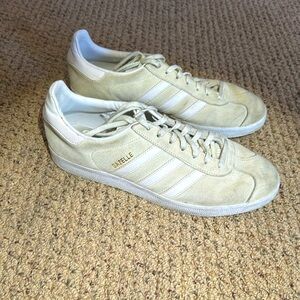 Adidas men’s Original Gazelle shoes (size 11)